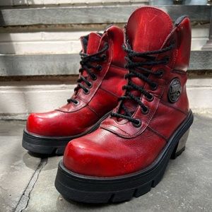 Vintage 90s Molt’s Hardcore Boots